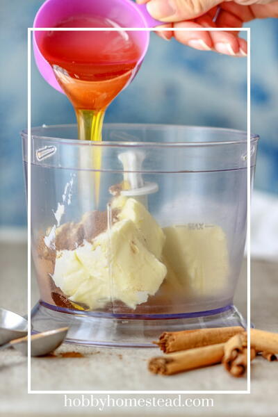 Easy Whipped Honey Cinnamon Butter In 5 Minutes