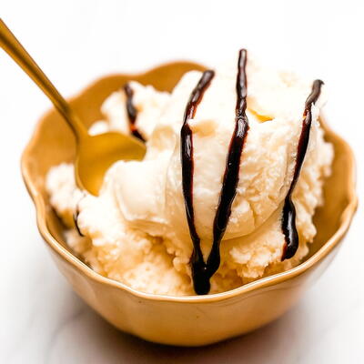 Homemade Vanilla Ice Cream