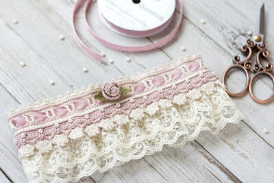 Antique Lace Wedding Garter