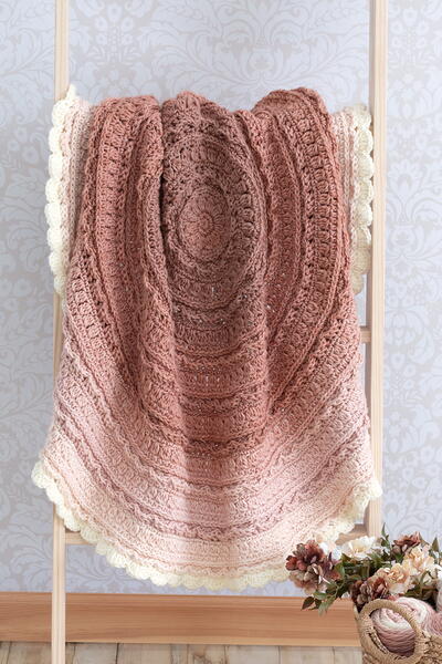 Layer Cake Round Blanket