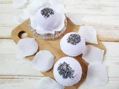 Eucalyptus & Lavender Bath Bombs Recipe