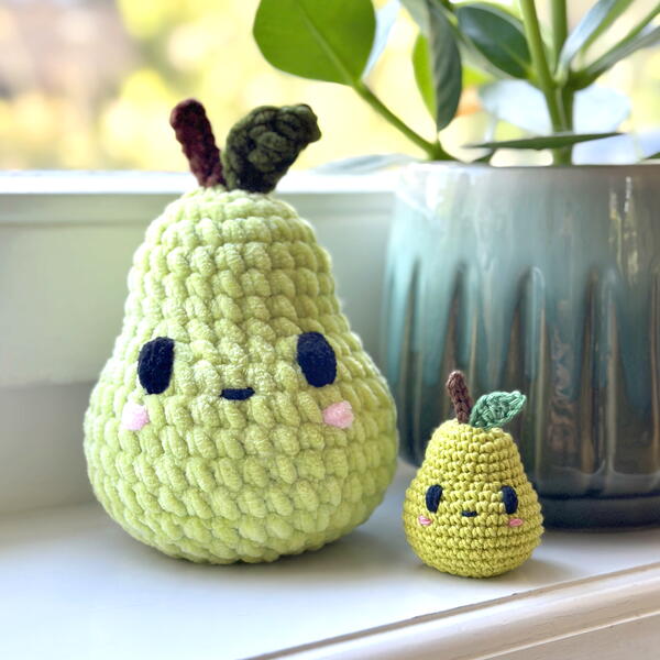 Free Pear Amigurumi Crochet Pattern