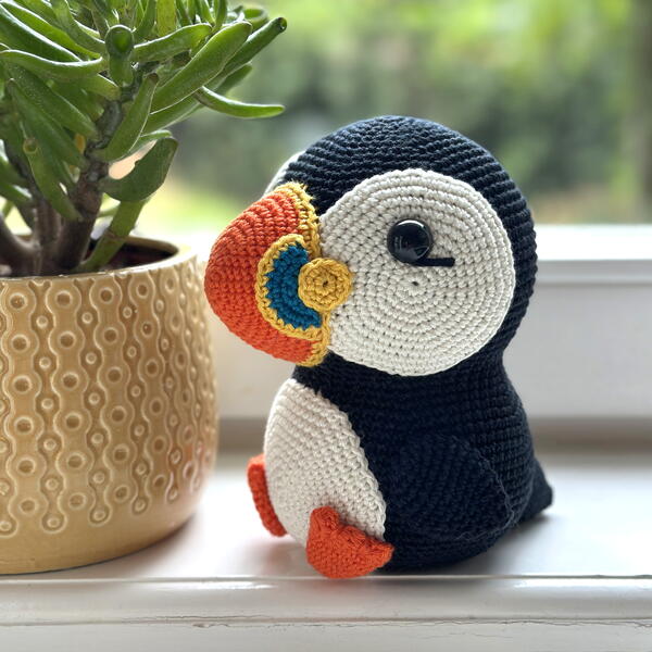 Molly The Puffin - Free Amigurumi Crochet Pattern