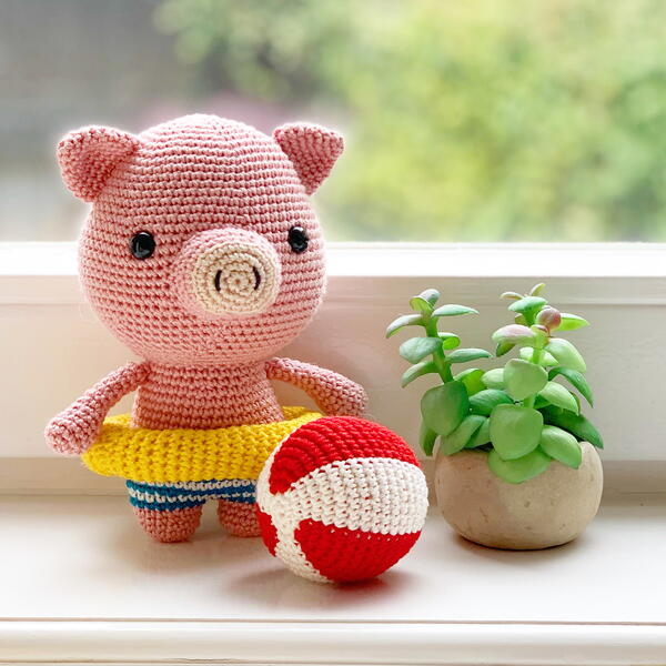 Billie The Pig - Free Crochet Pattern