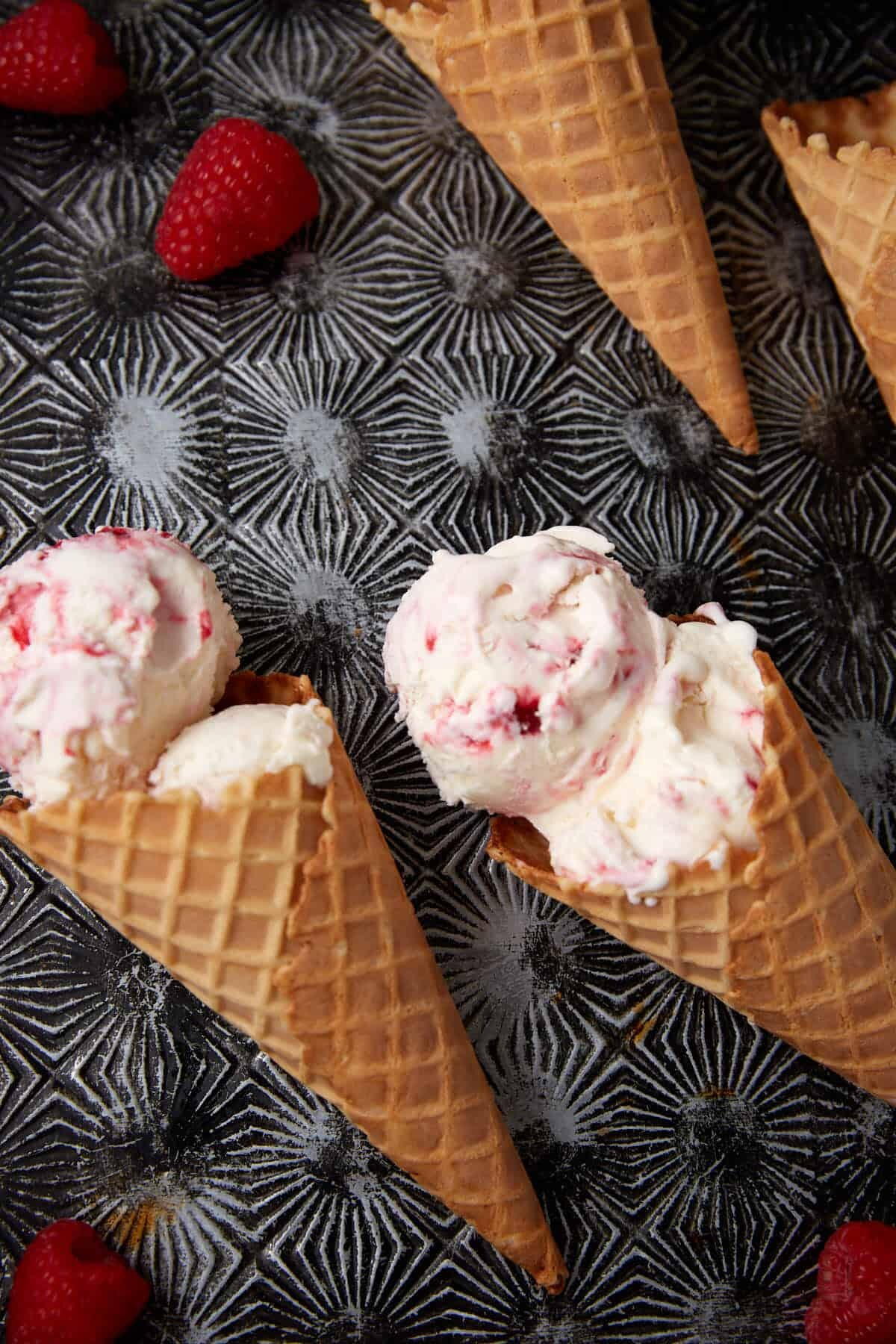 Raspberry Swirl Ice Cream | TheBestDessertRecipes.com