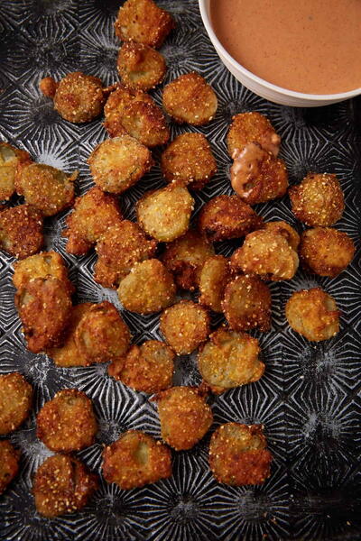 Crispy Fried Pickles