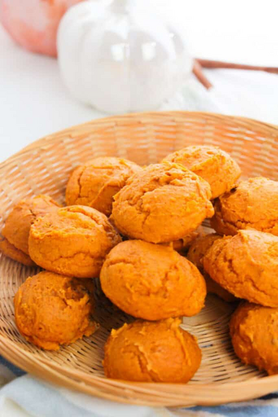 2 Ingredient Pumpkin Pie Spice Cookies