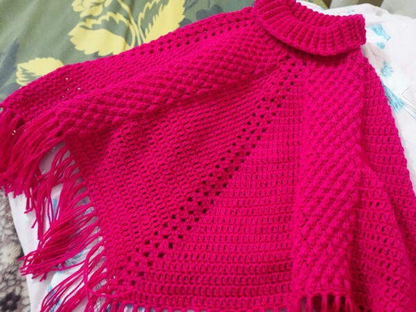 Woolen Turtleneck Poncho Free Pattern