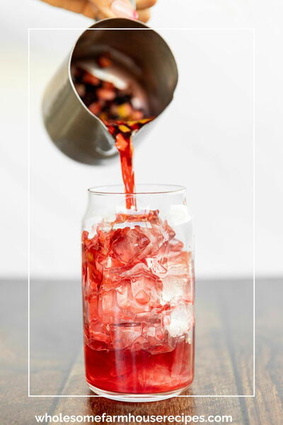 Easy Cranberry Pear Vanilla Refresher Recipe