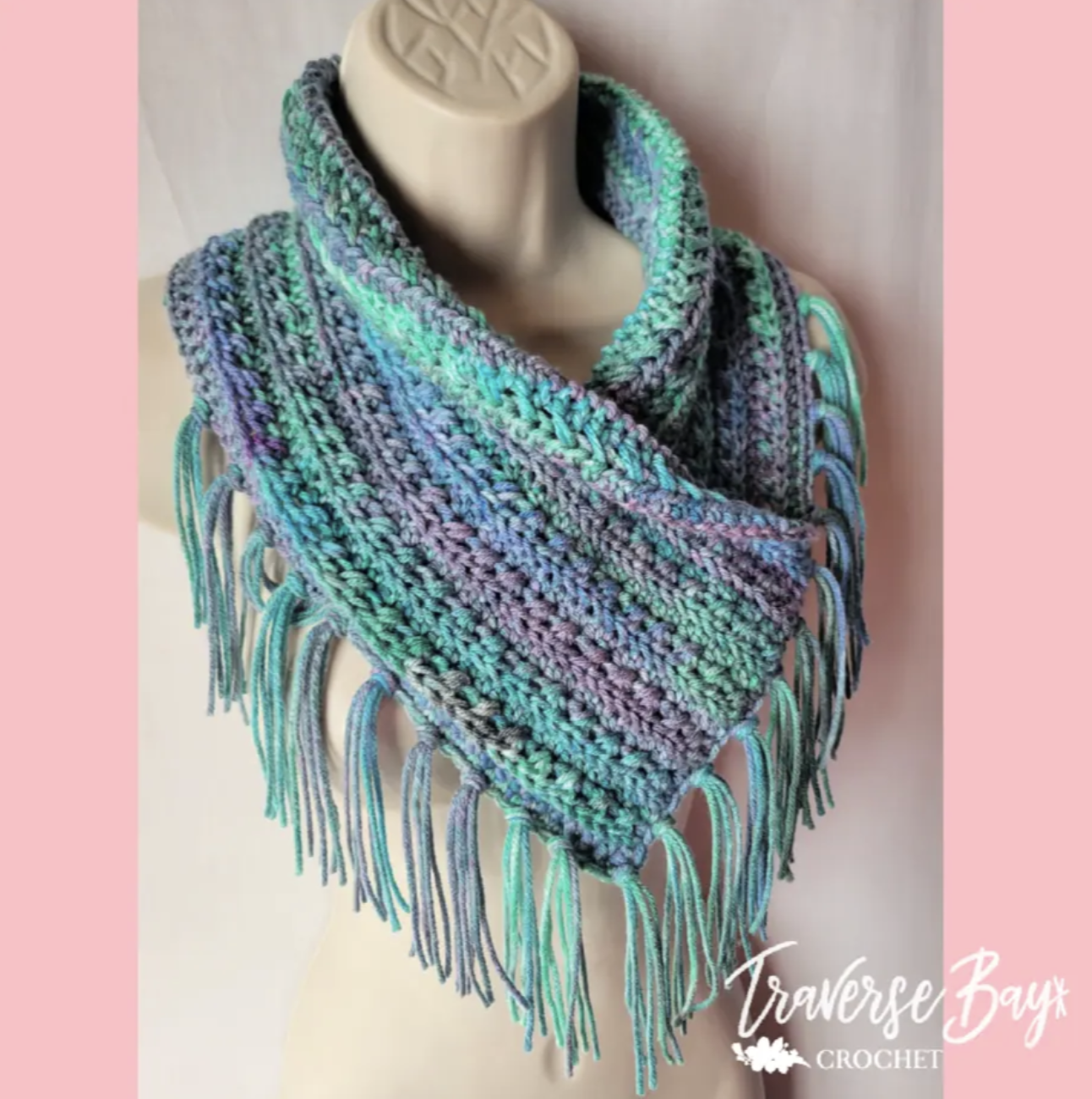 小物 The Letters KNITTED FRINGE NECK WARMER Garden Fringe Neck Warmer | FaveCrafts.com
