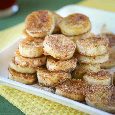 Pan Fried Cinnamon Bananas (3 Ingredients)