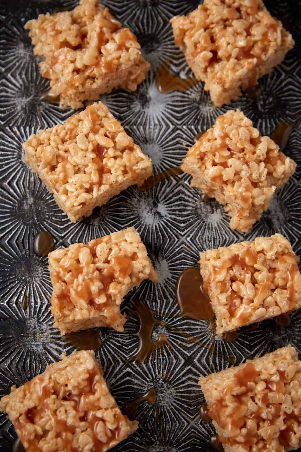 Brown Butter Caramel Rice Krispie Treats | RecipeLion.com