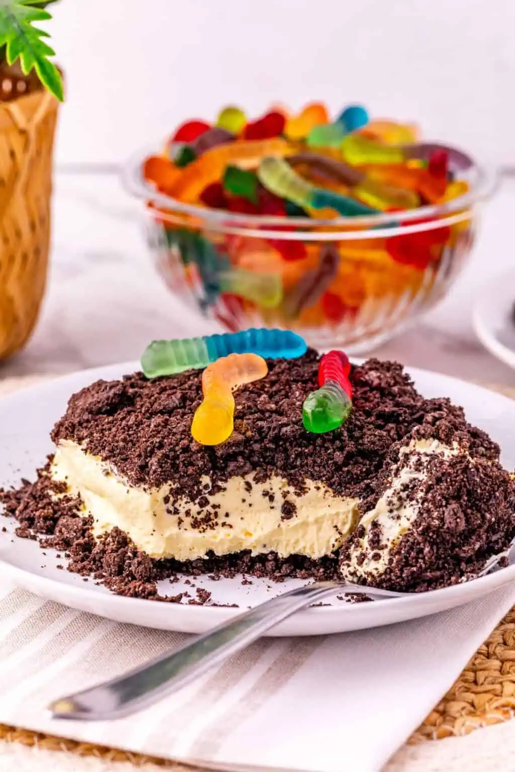 Oreo Dirt Cake | RecipeLion.com