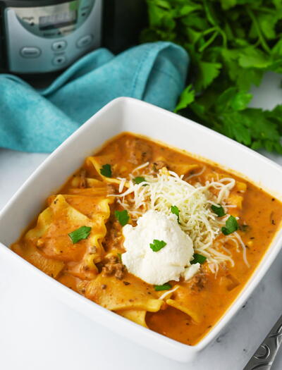 Slow Cooker Lasagna Soup