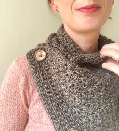 Brea Button Cowl