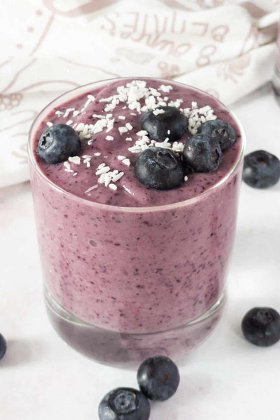 Blueberry Avocado Smoothie With Chia Seeds