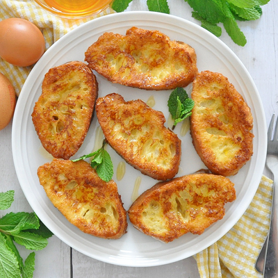 “better Than French Toast” Spanish Fried Bread With Honey