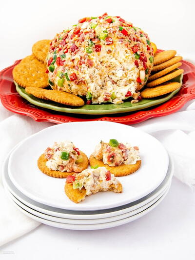 Jalapeno Popper Cheese Ball