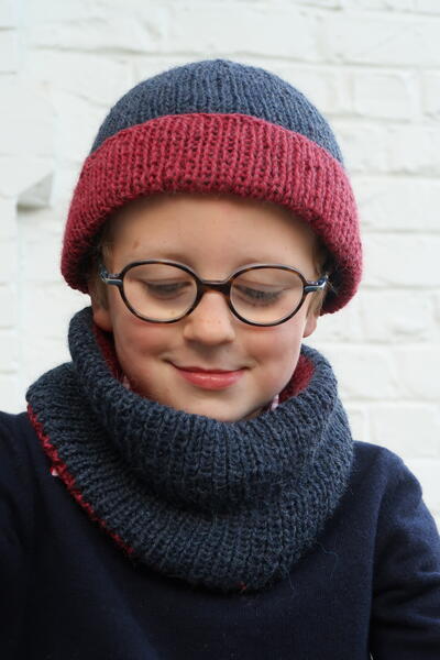 Twinfold Cowl And Hat Set