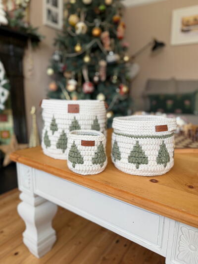 Twinkling Trees Baskets