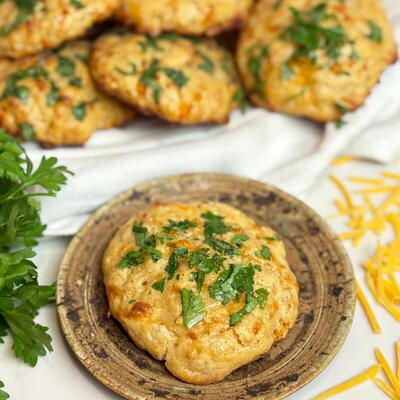 Cheddar Bay Biscuits