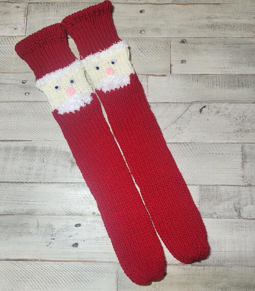 Santa Socks Pattern For 22-pin Knitting Machine