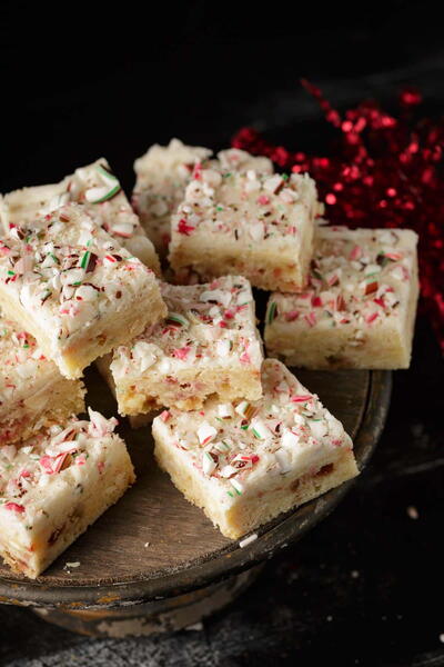 My Holiday-ready White Chocolate Blondies For Every Dessert Box