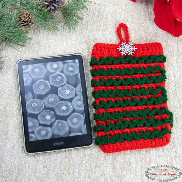 Tinsel Kindle Cover