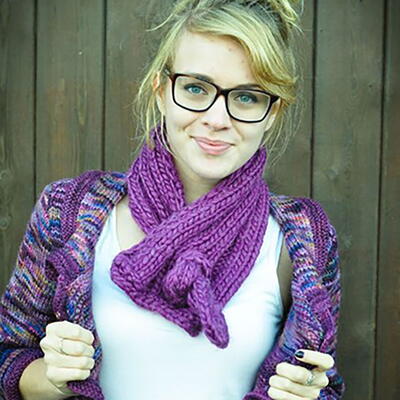 The Knot Scarf