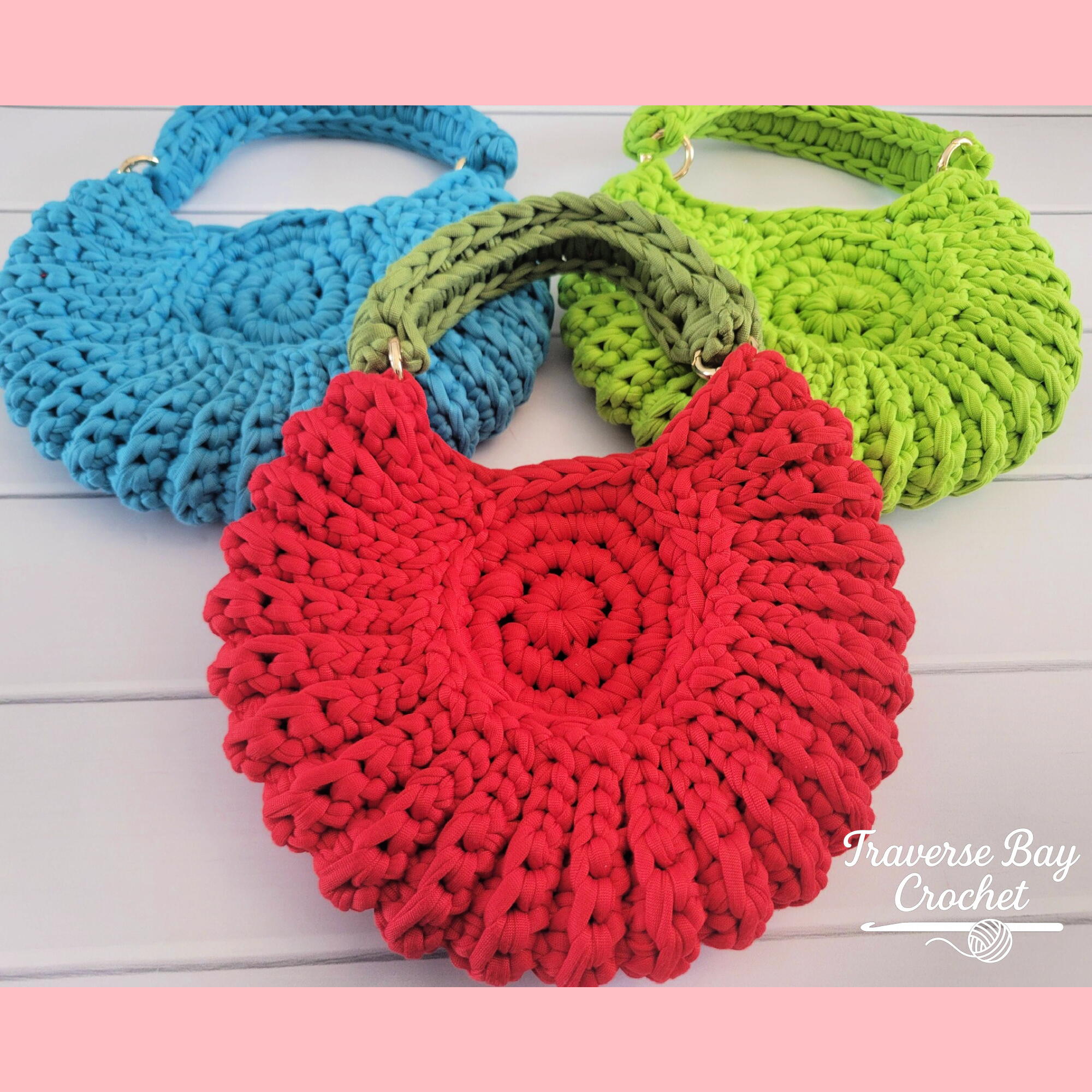 Round Shell Bag | AllFreeCrochet.com