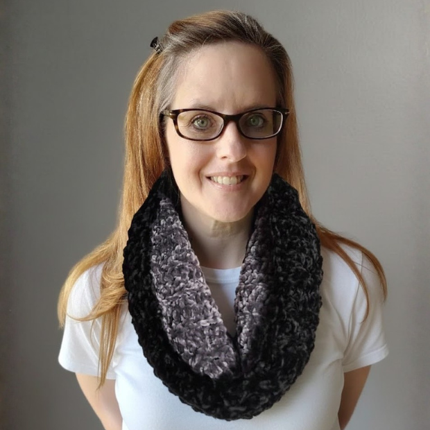 Reversible Velvet Cowl