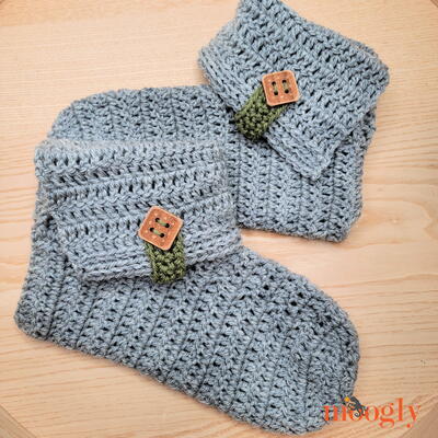 Split Cuff Slippers