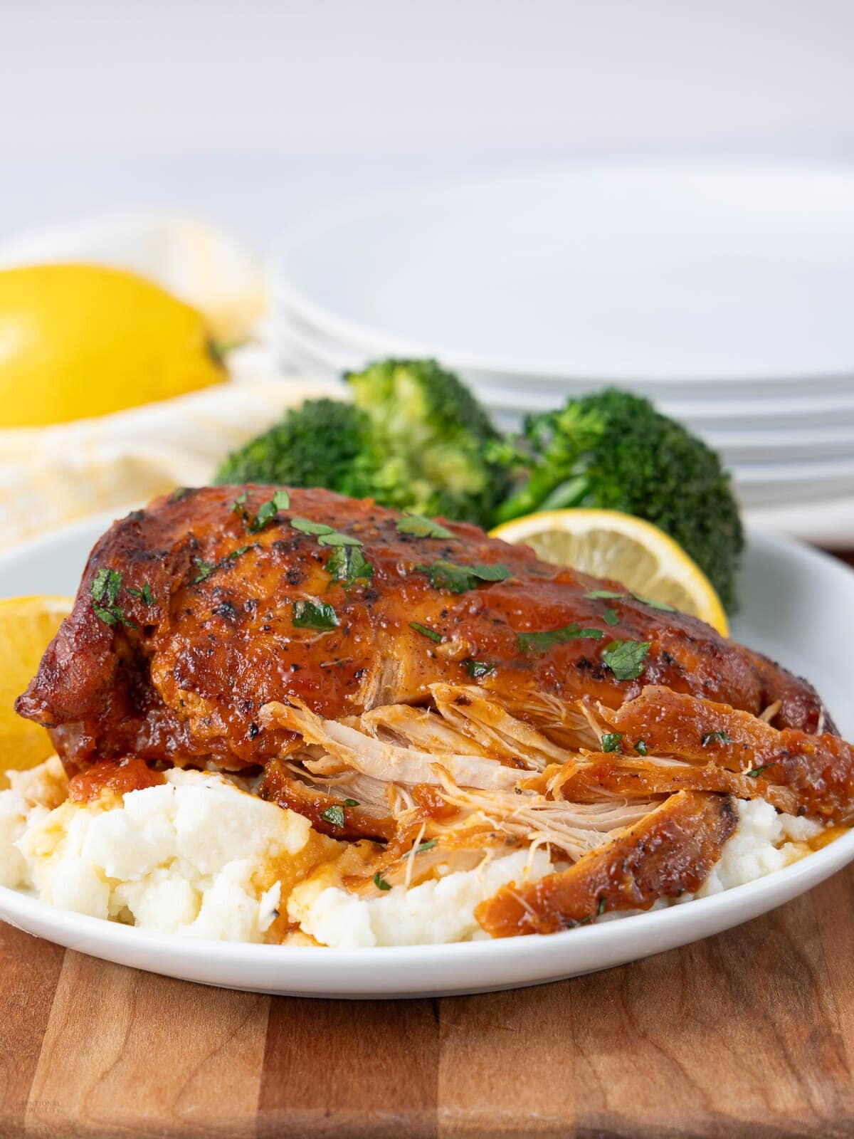 Slow Cooker Lemonade Chicken | RecipeLion.com