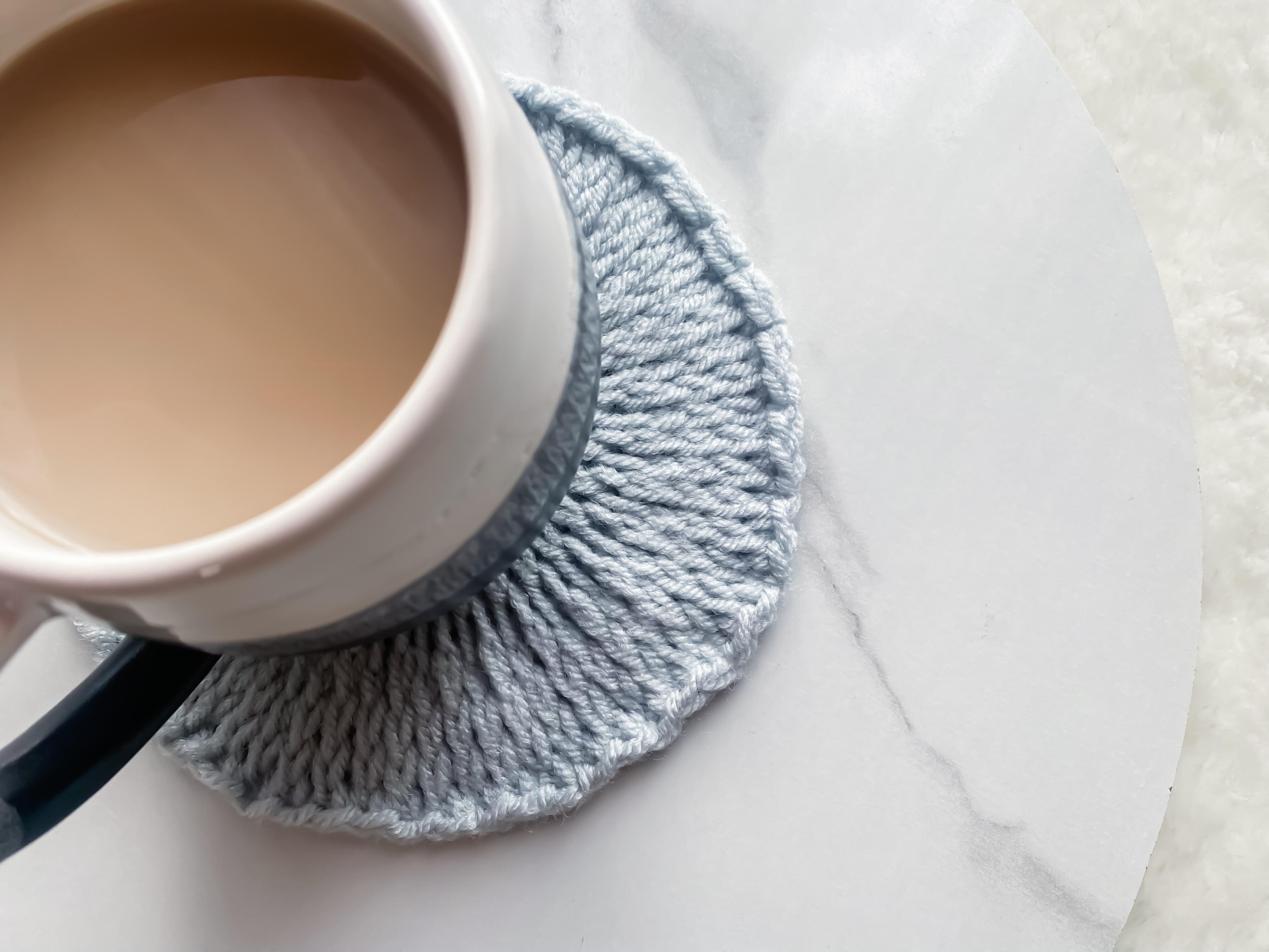 Cozy Kitchen Coaster | FaveCrafts.com