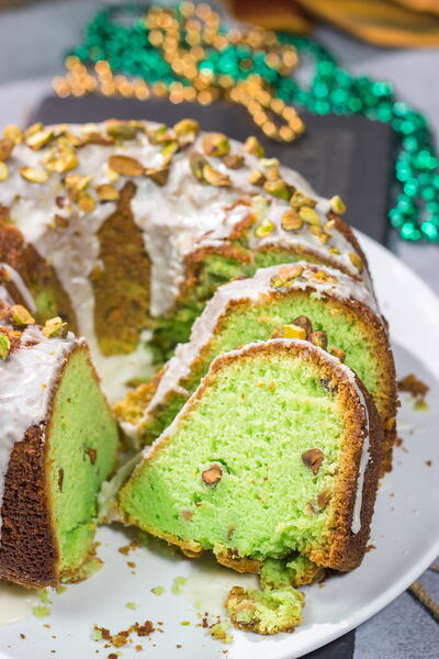 Pistachio Bundt Cake