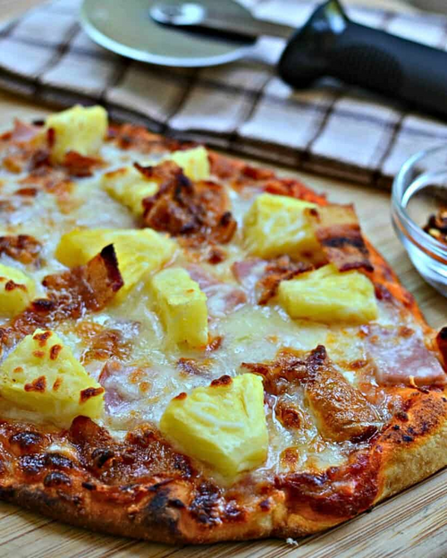 Easy Hawaiian Pizza