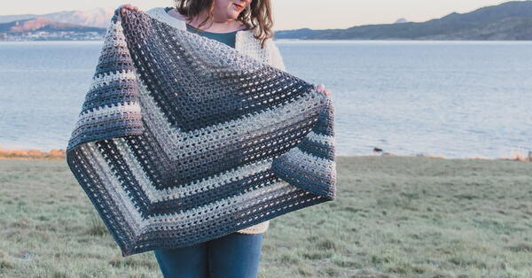 Winter Shawl Crochet Pattern