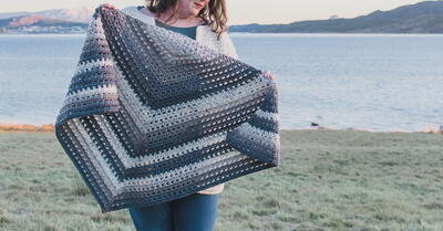 Winter Shawl Crochet Pattern
