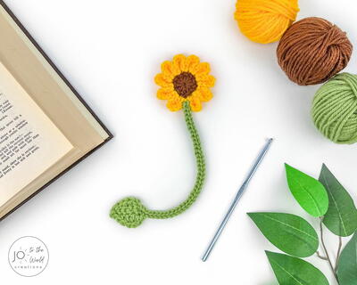 Flower Bookmark Crochet Pattern