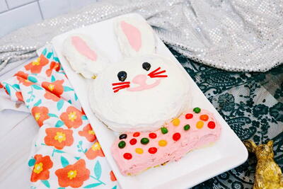 How To Make An Easter Bunny Cake