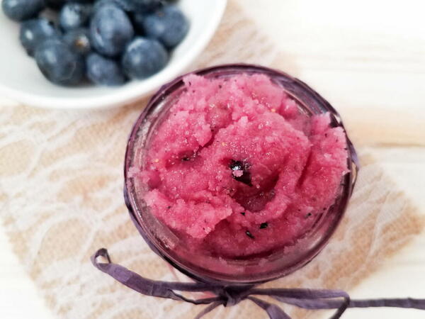 Natural Sugar Scrub With Fresh Blueberries