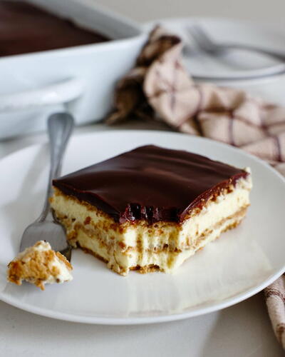 Chocolate Eclair Cake