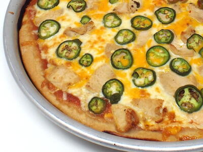 Three Cheese Chicken And Jalapeno Deep Dish Pizza