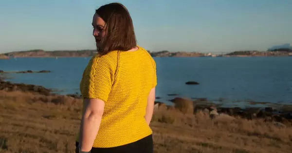 Crochet Nivis Tee – Free Crochet Pattern