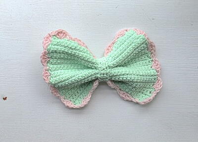 Spring Bud Bow