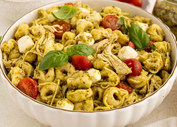 Chicken Pesto Pasta Salad