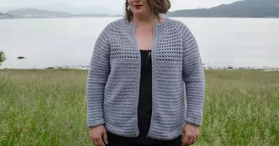 Crochet Top Down Raglan Cardigan – Free Crochet Pattern