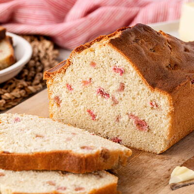 Old Fashioned Rhubarb Loaf
