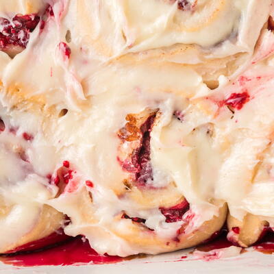 Raspberry Cinnamon Rolls
