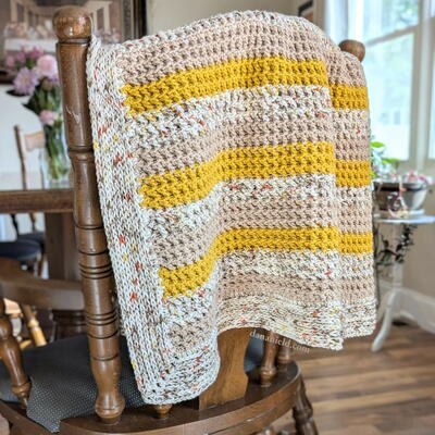 Mini Waffle Stitch Crochet Baby Blanket